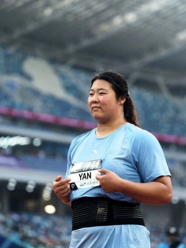 互联网股票配资 离世界纪录那么近 严子怡破女标亚洲纪录